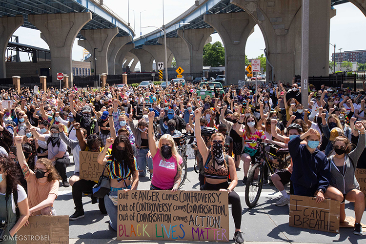 chicago gay pride parade 2021