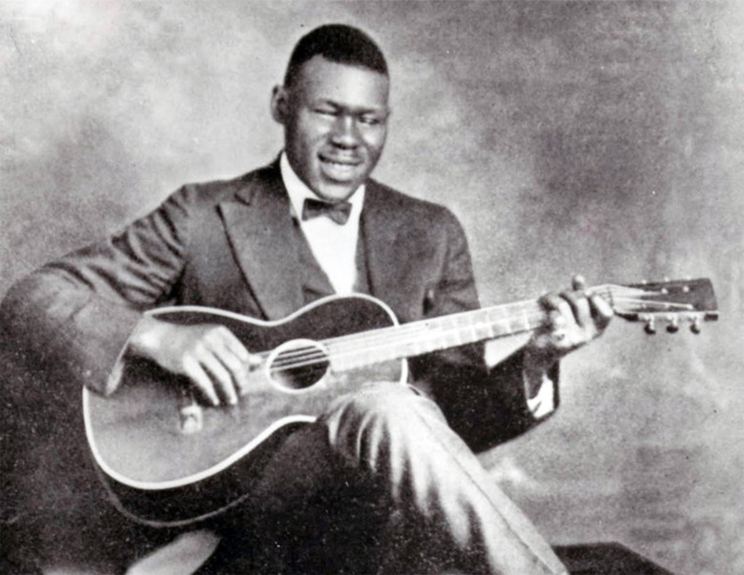 Remembering Blind Blake, Milwaukee’s “King of Ragtime Guitar”