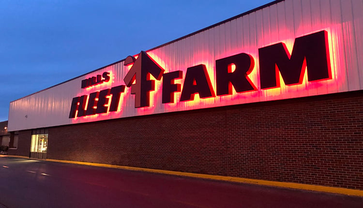 Mills Fleet Farm vs. Blain s Farm Fleet Milwaukee Record