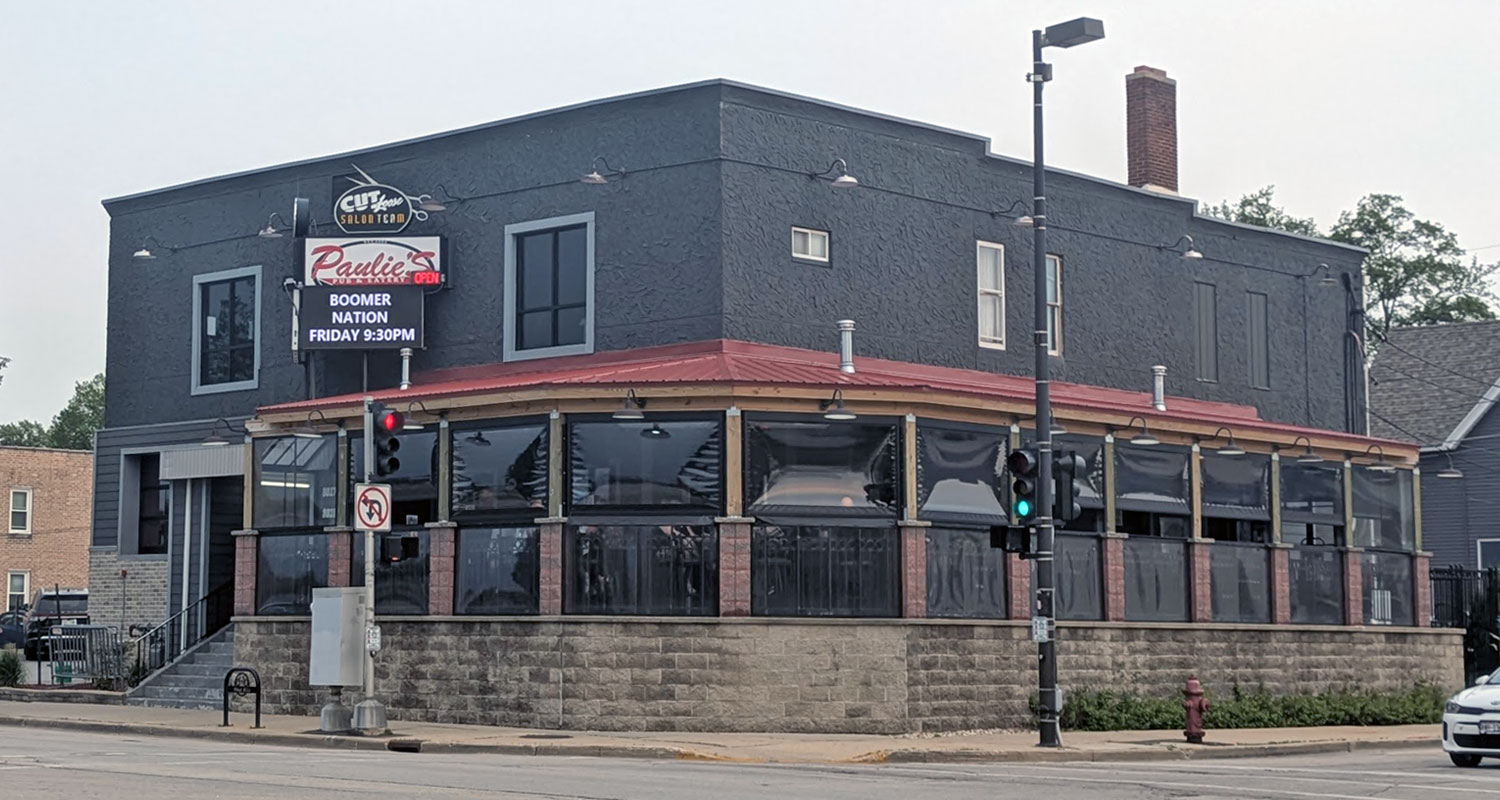 Pull in the perch (while you can) at Paulie