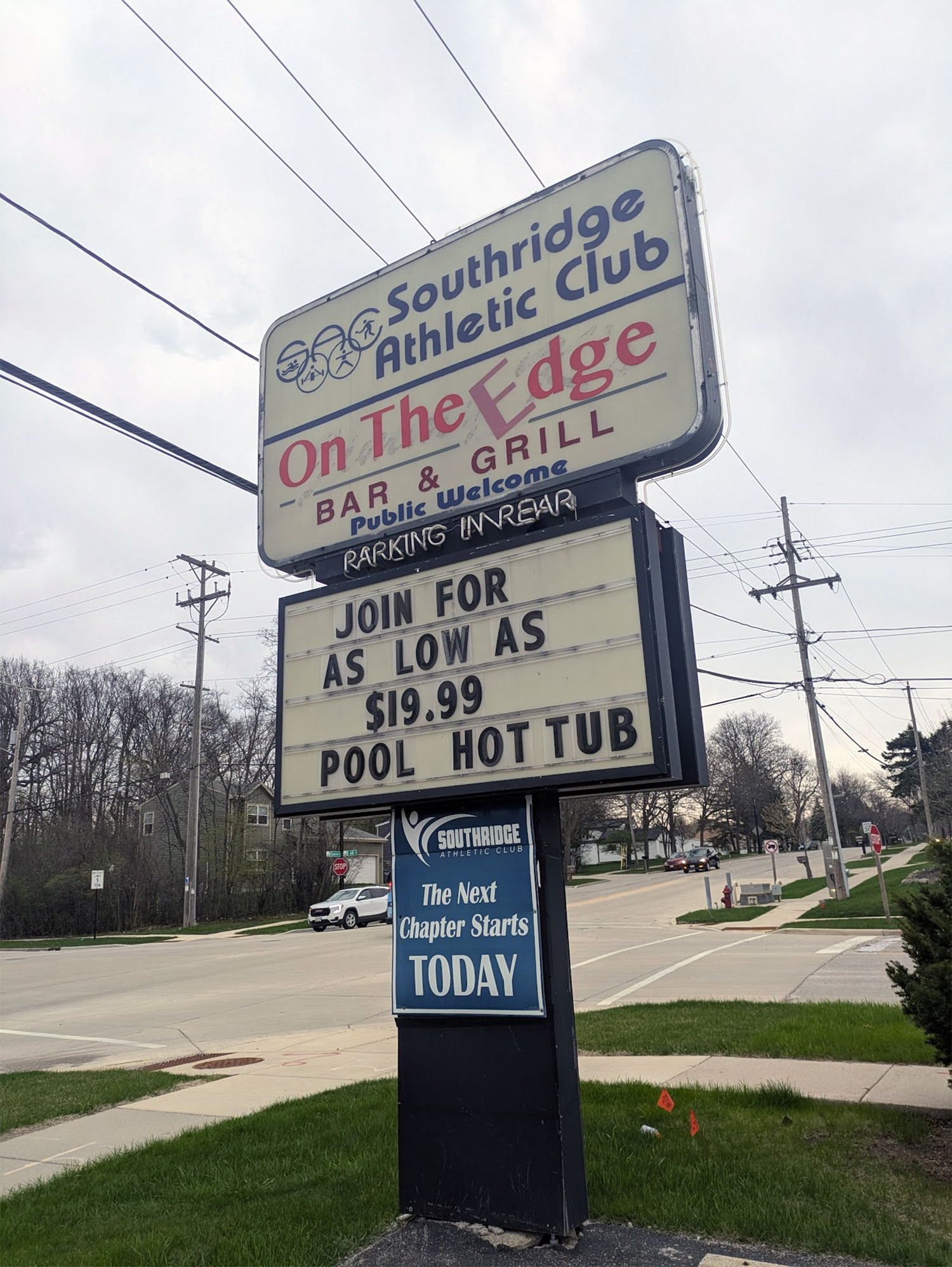 Marquee of On The Edge Bar & Grill and Southridge Athletic Club in Greenfield, Wisconsin