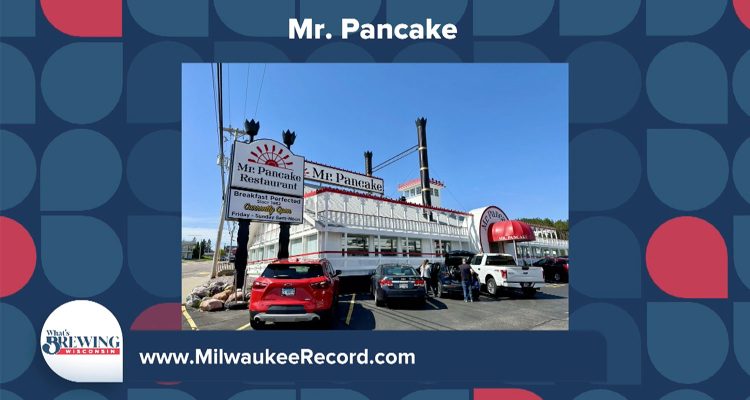 Exterior of Mr. Pancake in the Wisconsin Dells