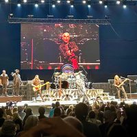 David Lee Roth wants to know how Summerfest is doing