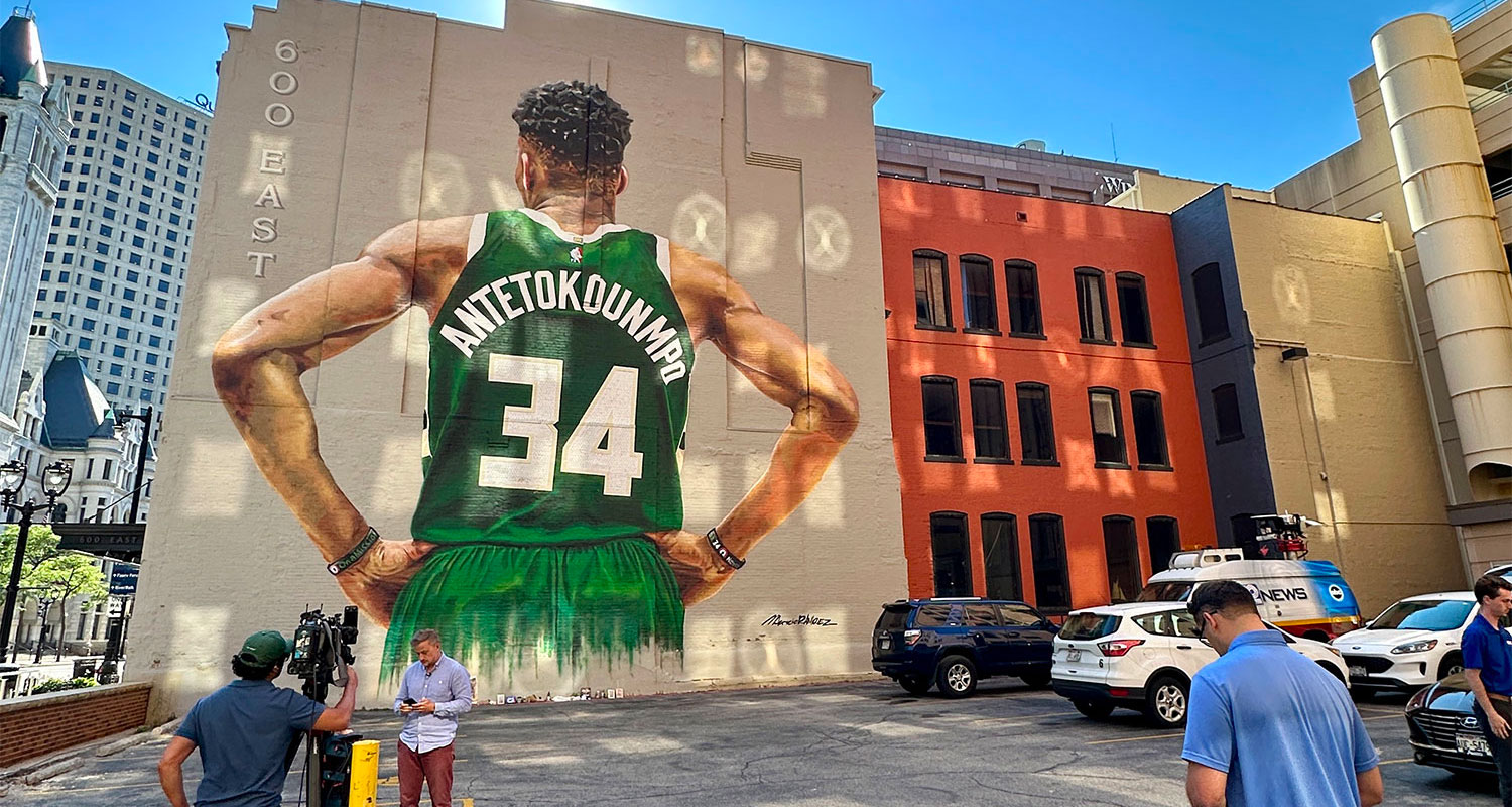 Here's Giannis' goodbye message to the Bucks, the Bucks' goodbye message to Giannis, and that's it