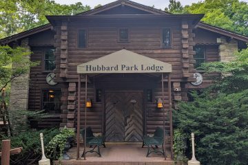 Exterior of Hubbard Park Lodge in Shorewood, Wisconsin